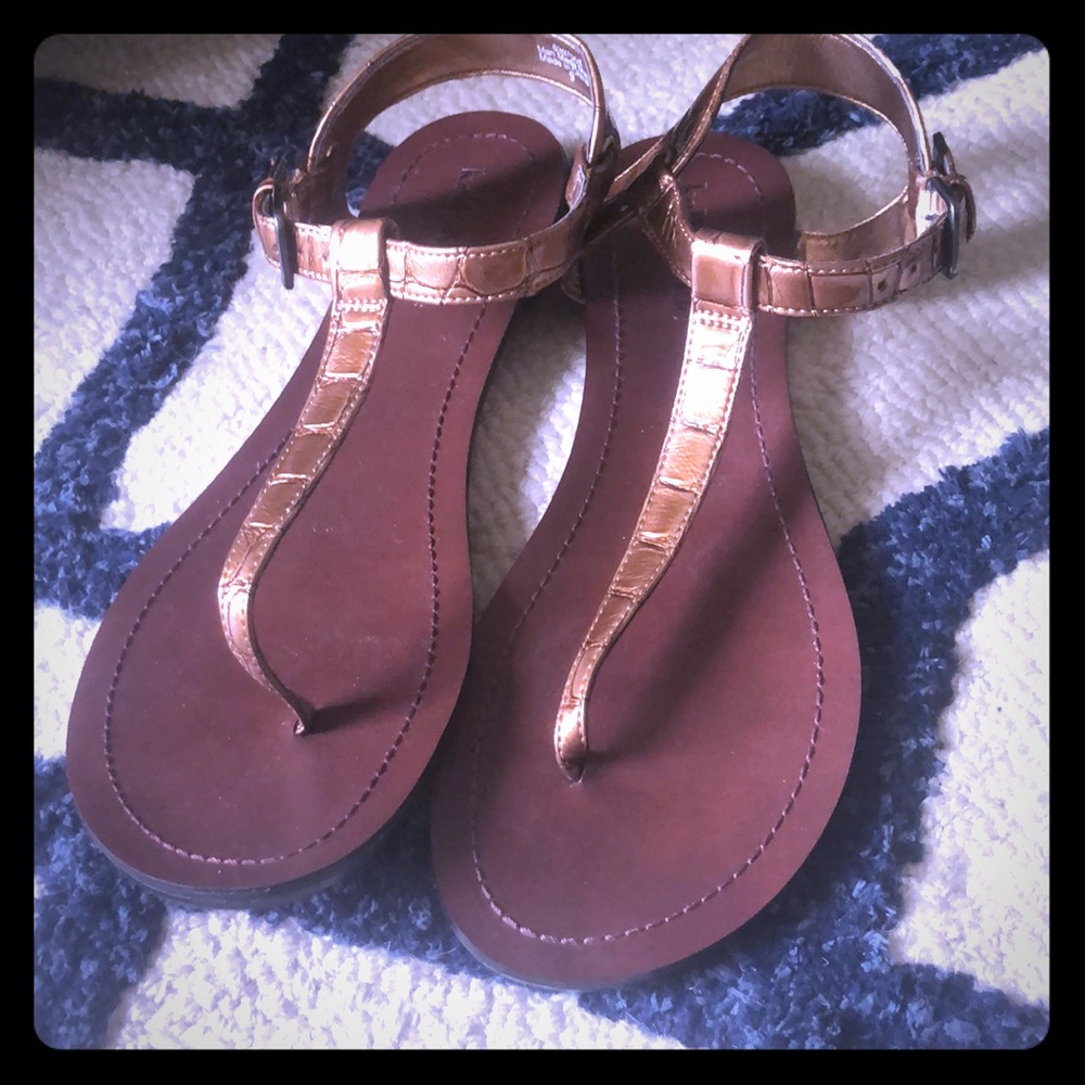 Copper sandal
